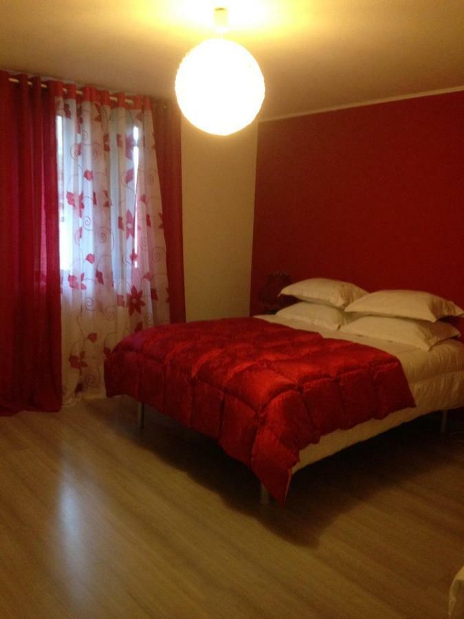 ホテル Bienvenue Chez Zina ヴズール エクステリア 写真